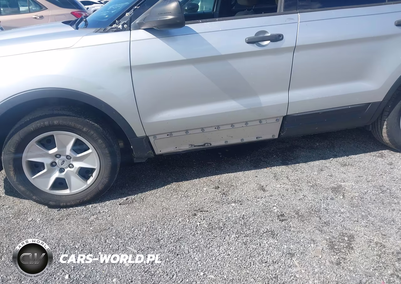 2011 Ford Explorer VIN:1FMHK7B8XBGA71060 - 6