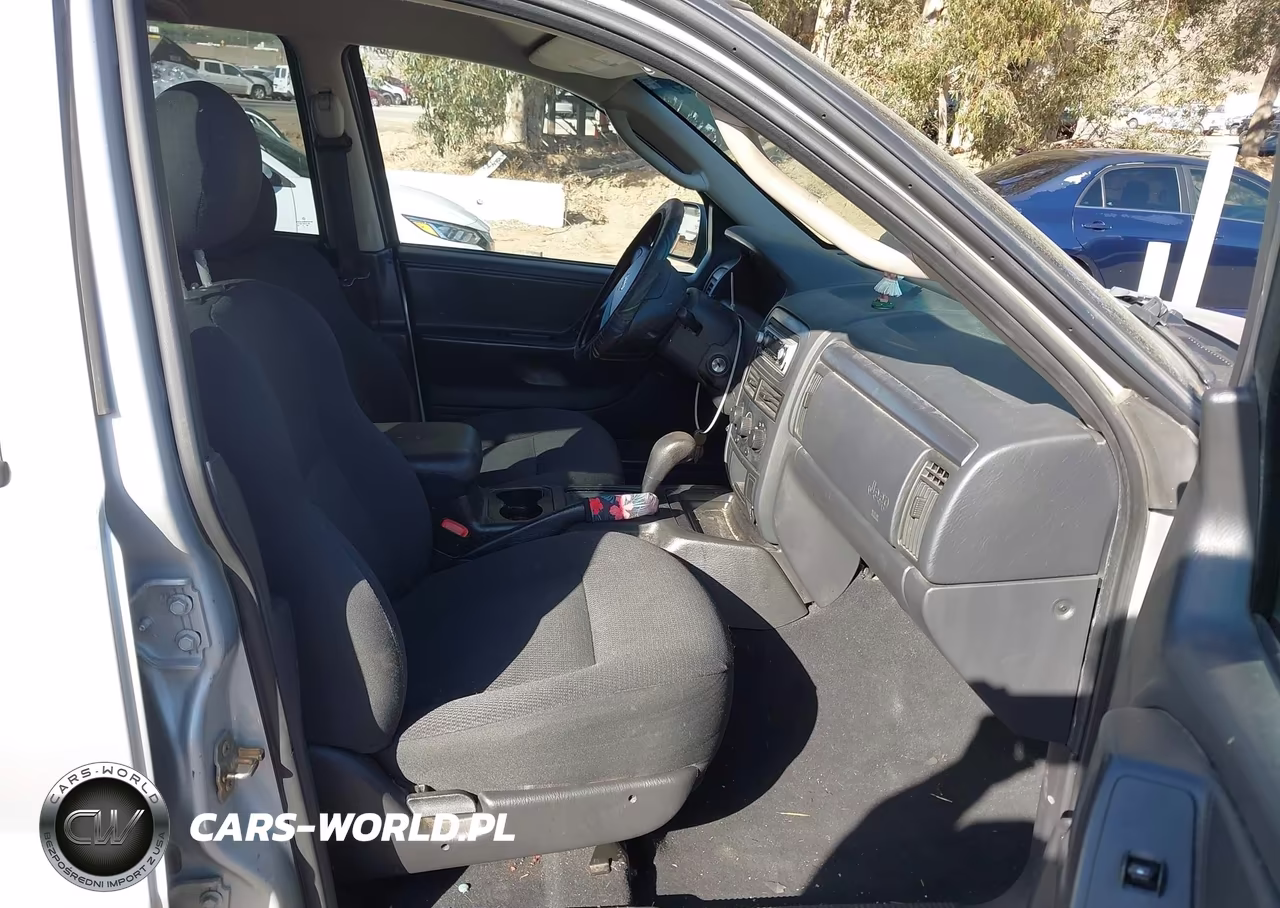 2004 Jeep Grand Cherokee Laredo VIN:1J4GX48N04C436606 - 5