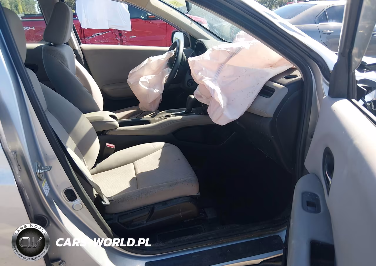 2016 Honda Hr-V Lx VIN:3CZRU6H37GM767892 - 5