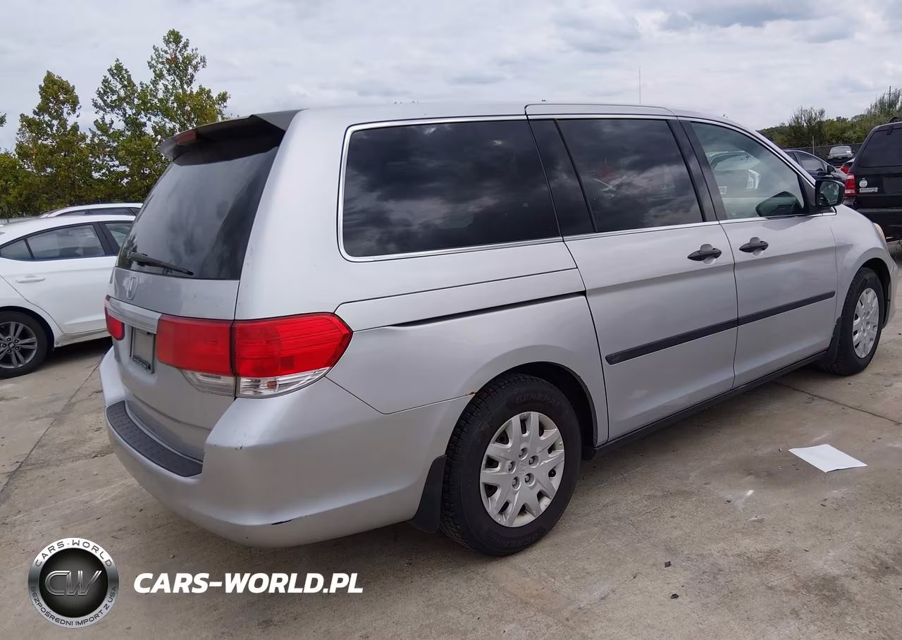 2010 Honda Odyssey Lx VIN:5FNRL3H20AB100334 - 4