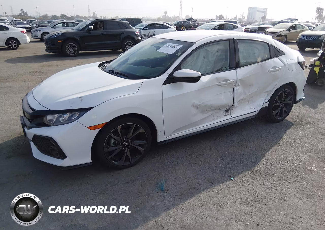 2018 Honda Civic Sport VIN:SHHFK7H49JU425349 - 2