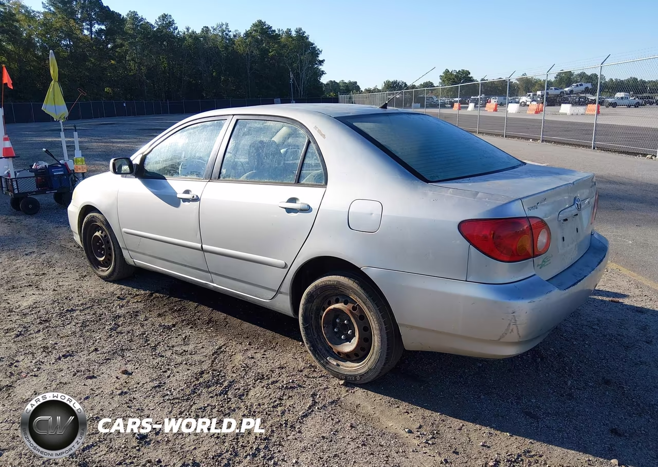 2004 Toyota Corolla Le VIN:1NXBR32E04Z247568 - 3