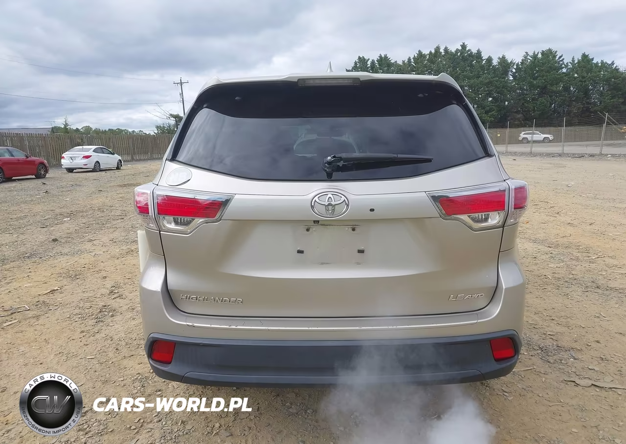 2014 Toyota Highlander Le Plus V6 VIN:5TDBKRFH1ES007838 - 16