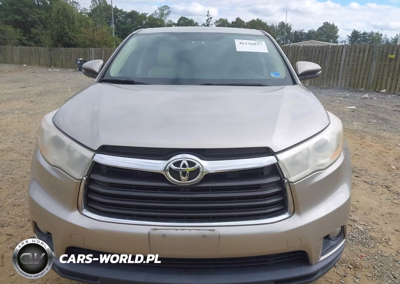 2014 Toyota Highlander Le Plus V6 VIN:5TDBKRFH1ES007838 - 6