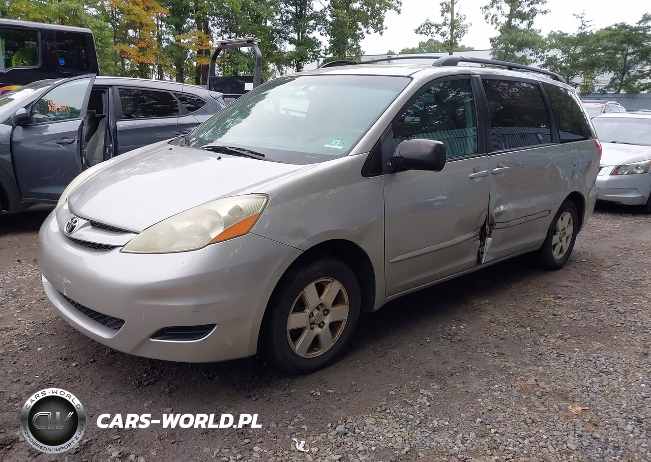 2009 Toyota Sienna Le VIN:5TDZK23C79S268718 - 2