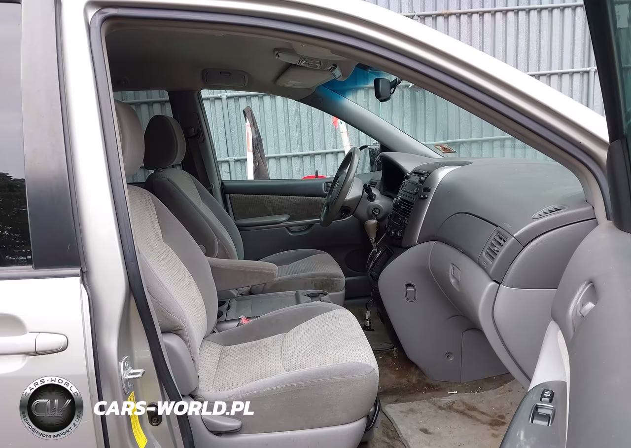 2009 Toyota Sienna Le VIN:5TDZK23C79S268718 - 5