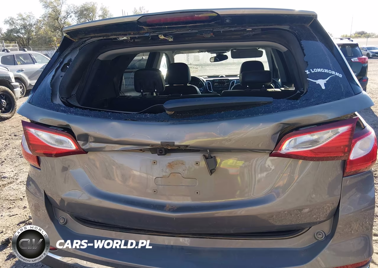 2018 Chevrolet Equinox Premier VIN:3GNAXVEV8JS545611 - 17