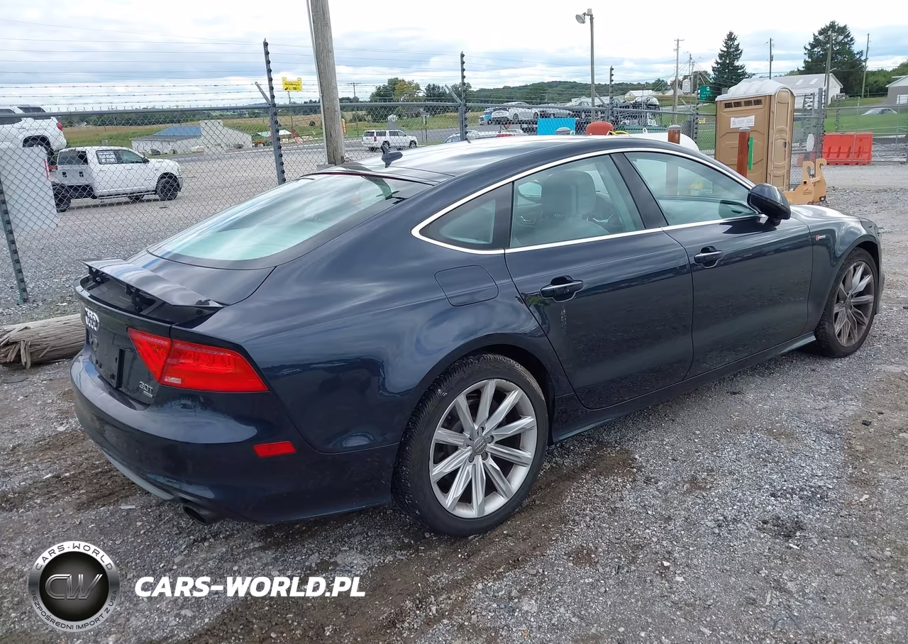 2012 Audi A7 Premium VIN:WAUSGAFC7CN025302 - 4