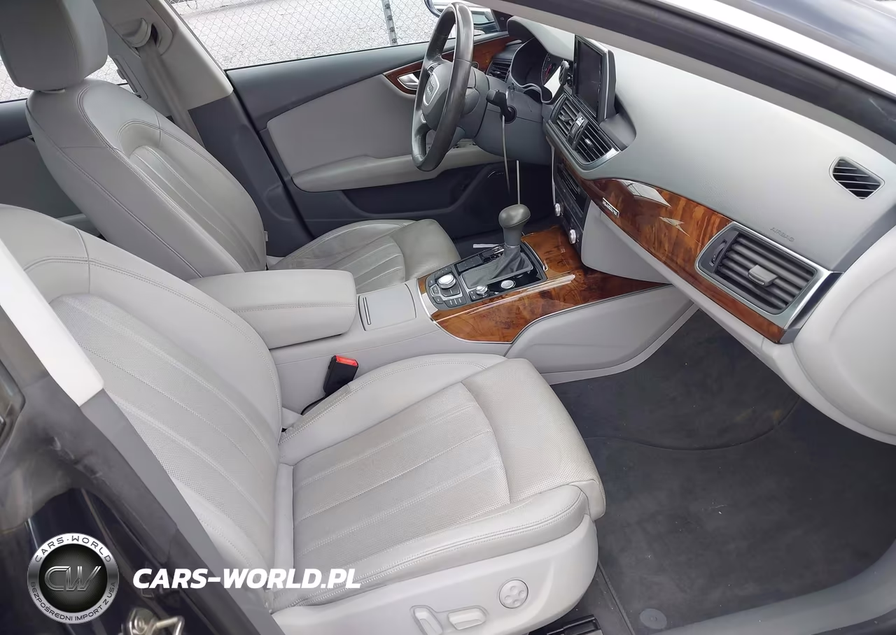 2012 Audi A7 Premium VIN:WAUSGAFC7CN025302 - 5