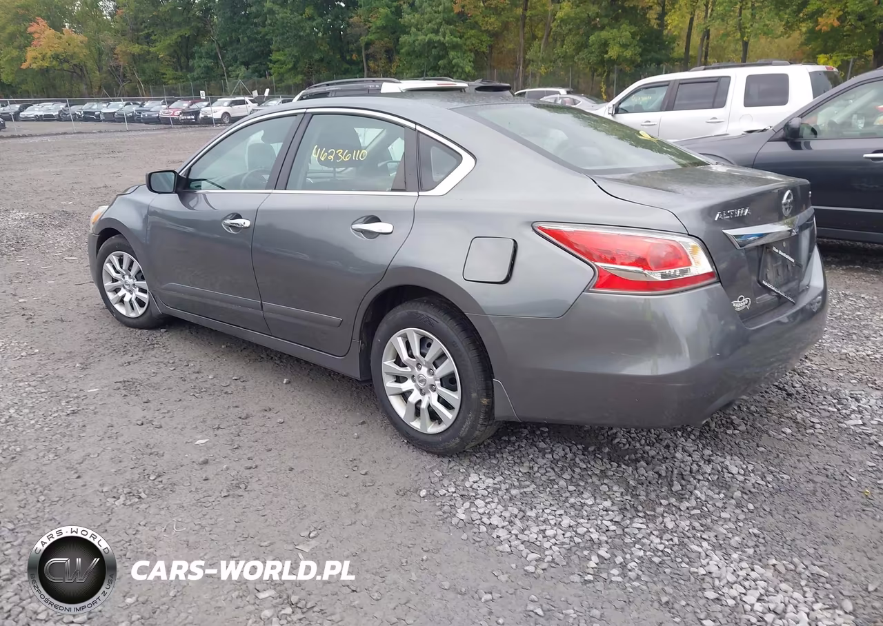 2015 Nissan Altima 2.5 S VIN:1N4AL3AP1FN391461 - 3