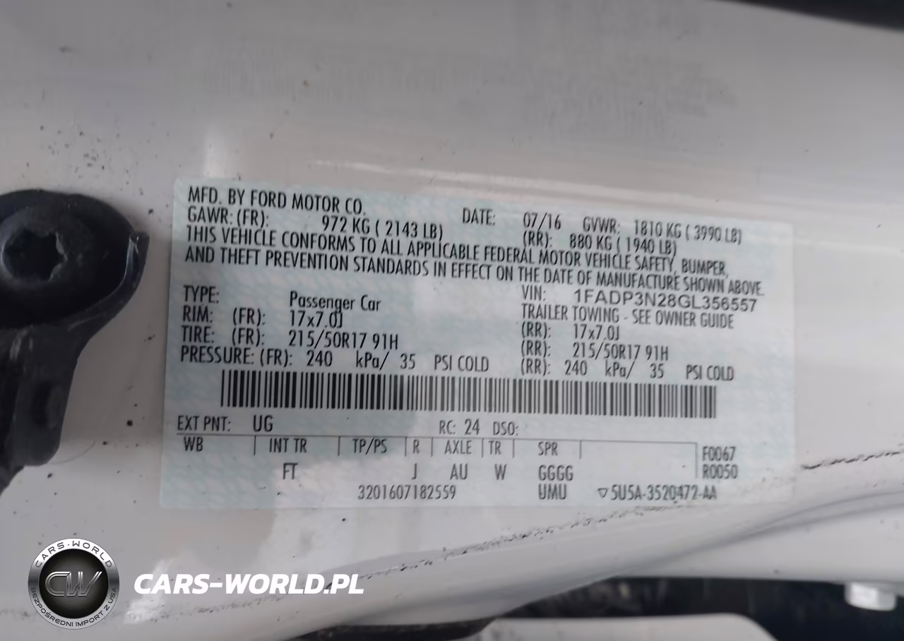 2016 Ford Focus Titanium VIN:1FADP3N28GL356557 - 9