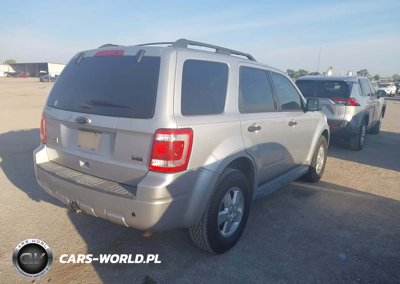 2012 Ford Escape Xlt VIN:1FMCU0DG2CKA26774 - 4