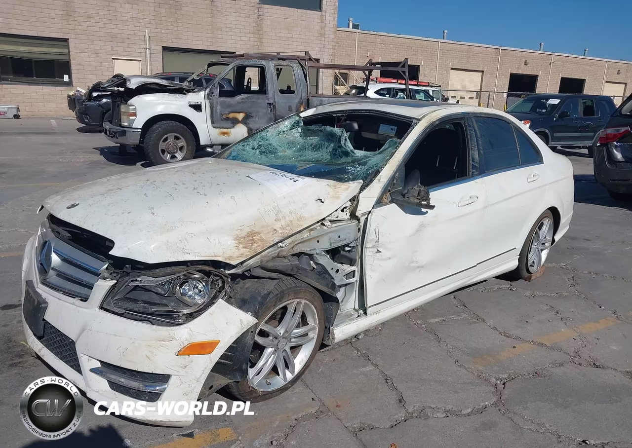 2012 Mercedes-Benz C 250 Sport VIN:WDDGF4HBXCA654602 - 6