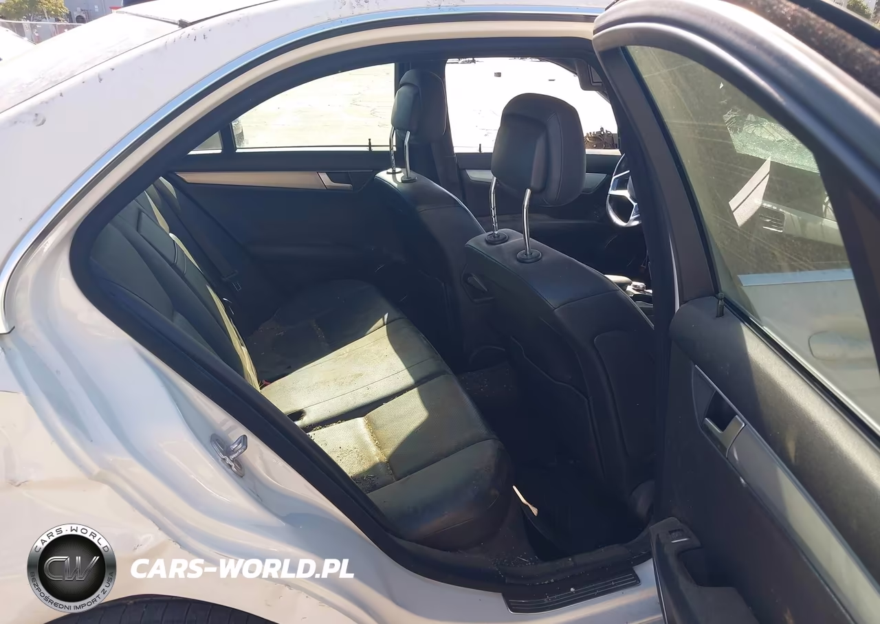 2012 Mercedes-Benz C 250 Sport VIN:WDDGF4HBXCA654602 - 8