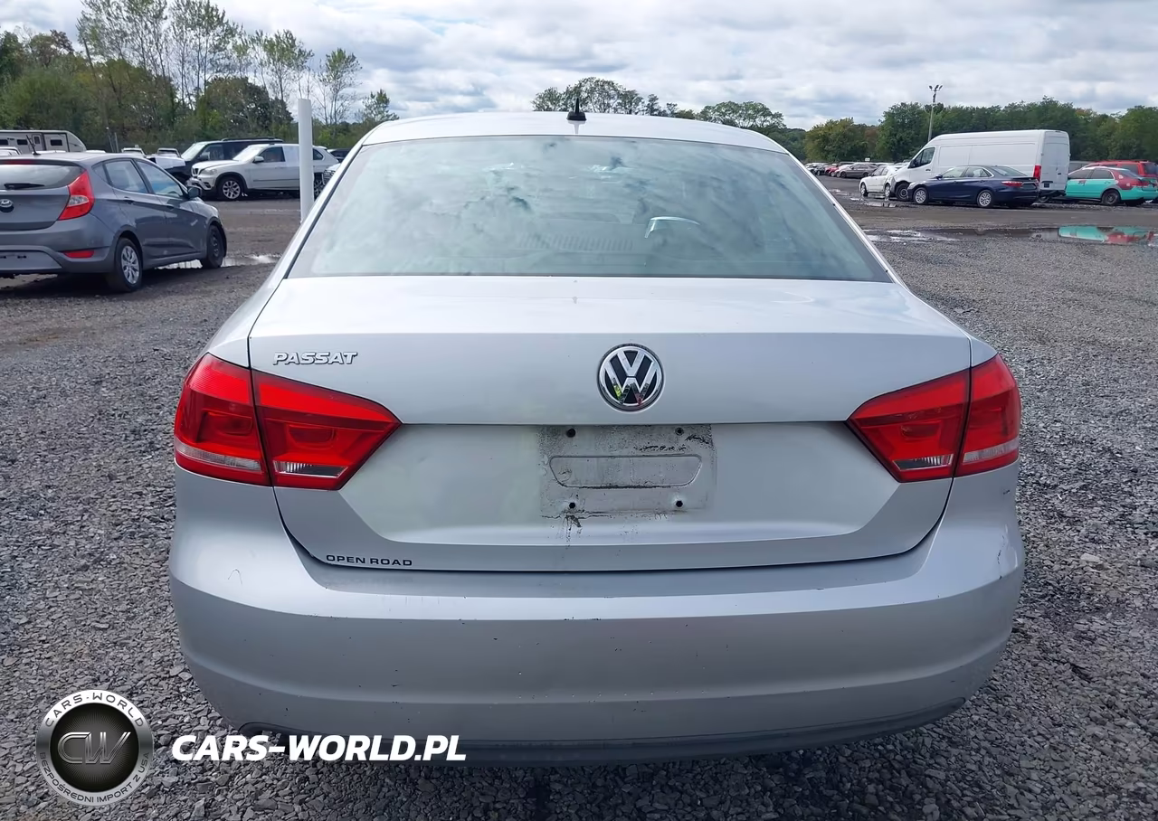 2013 Volkswagen Passat 2.5L S VIN:1VWAP7A31DC026240 - 16