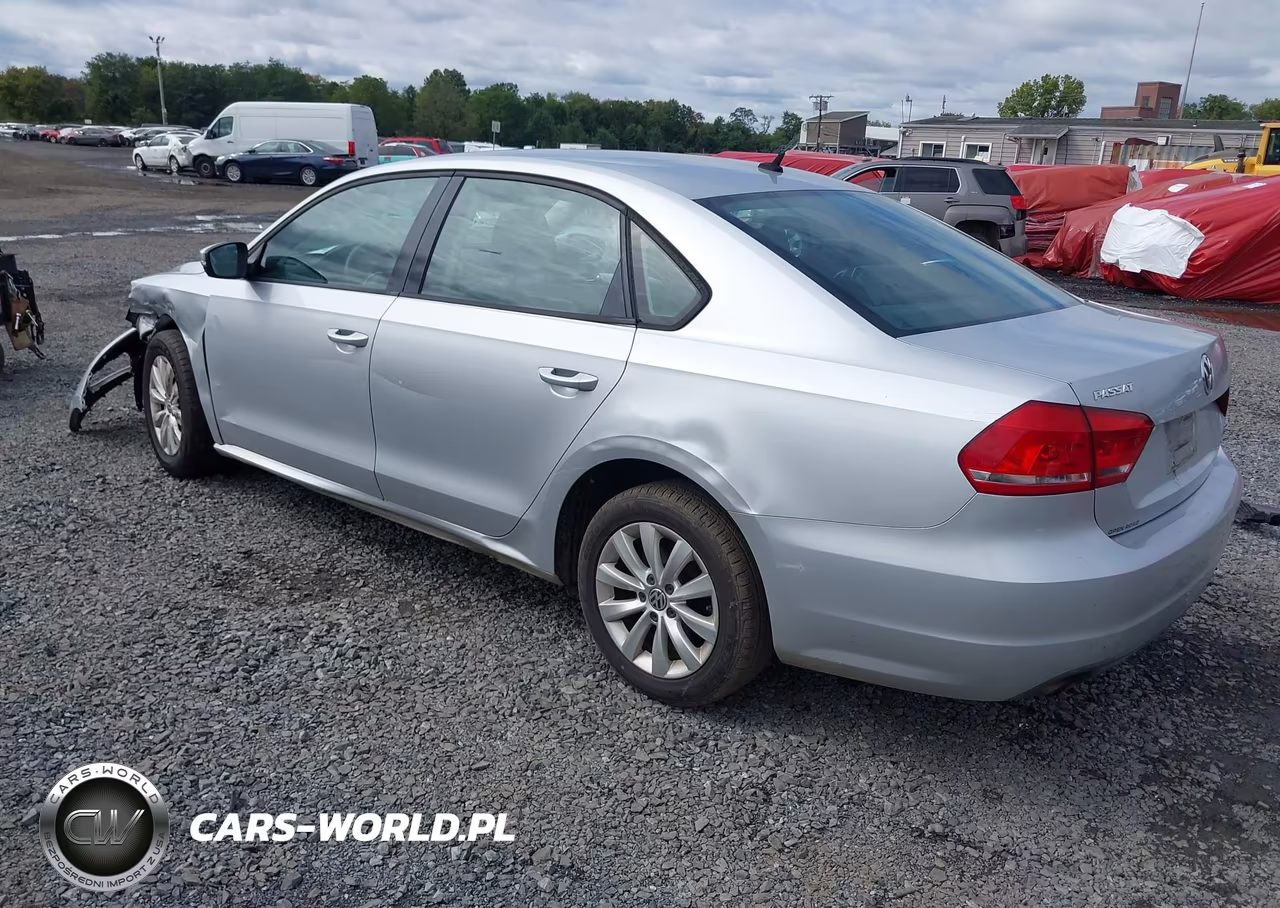 2013 Volkswagen Passat 2.5L S VIN:1VWAP7A31DC026240 - 3