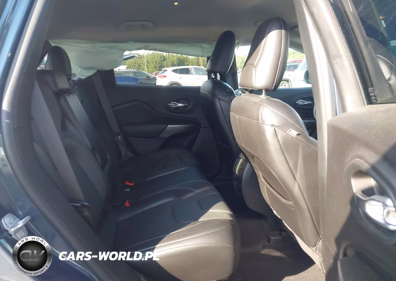 2019 Jeep Cherokee Limited Fwd VIN:1C4PJLDX8KD475332 - 8