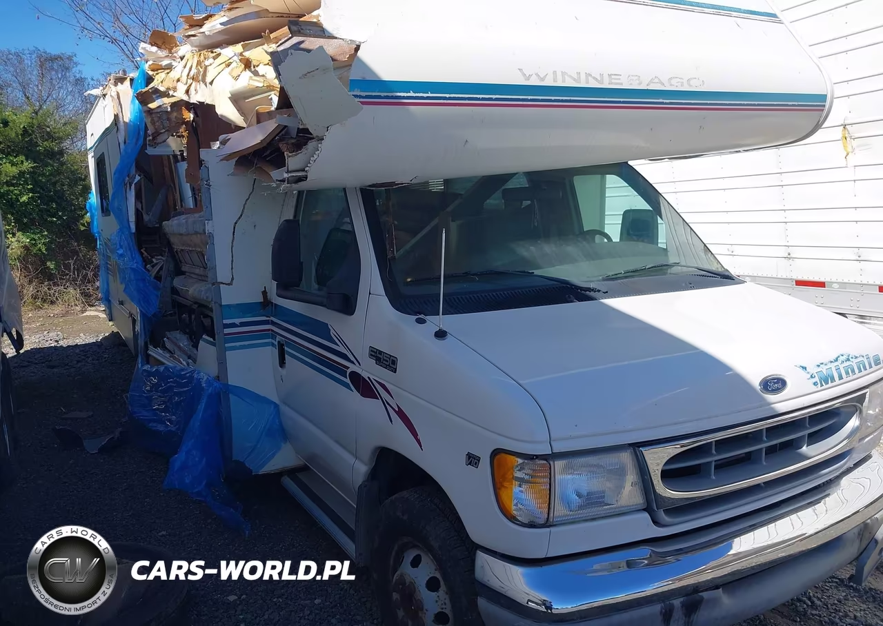 2000 Ford E-450 Cutaway Standard