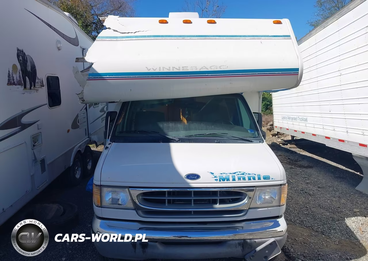 2000 Ford E-450 Cutaway Standard VIN:1FDXE45S9YHA07135 - 13