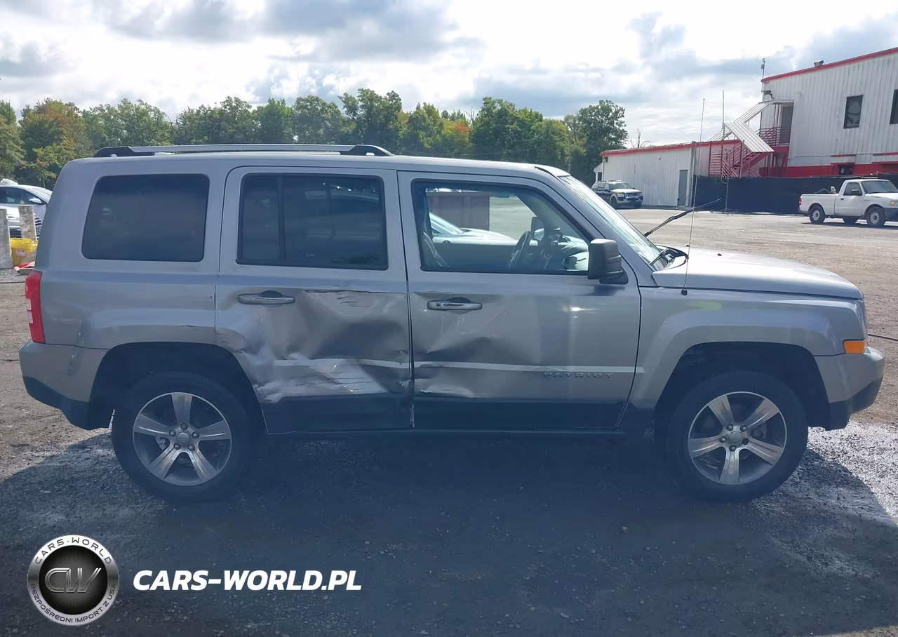 2017 Jeep Patriot High Altitude 4X4 VIN:1C4NJRFB8HD109892 - 12