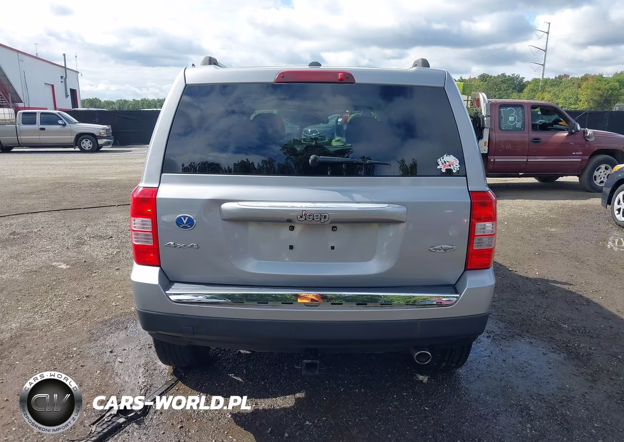 2017 Jeep Patriot High Altitude 4X4 VIN:1C4NJRFB8HD109892 - 15