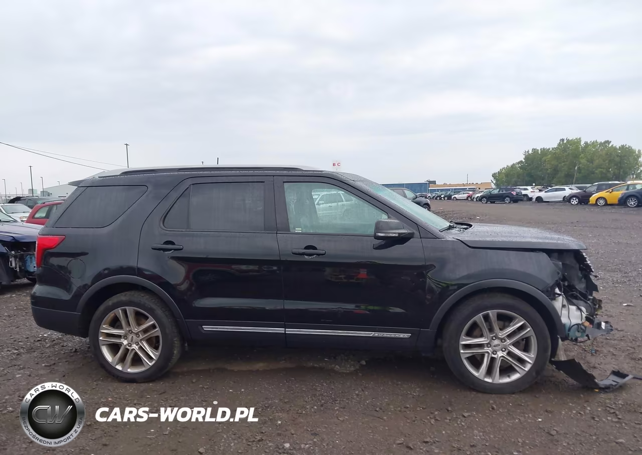 2017 Ford Explorer Xlt VIN:1FM5K7D80HGB12918 - 14