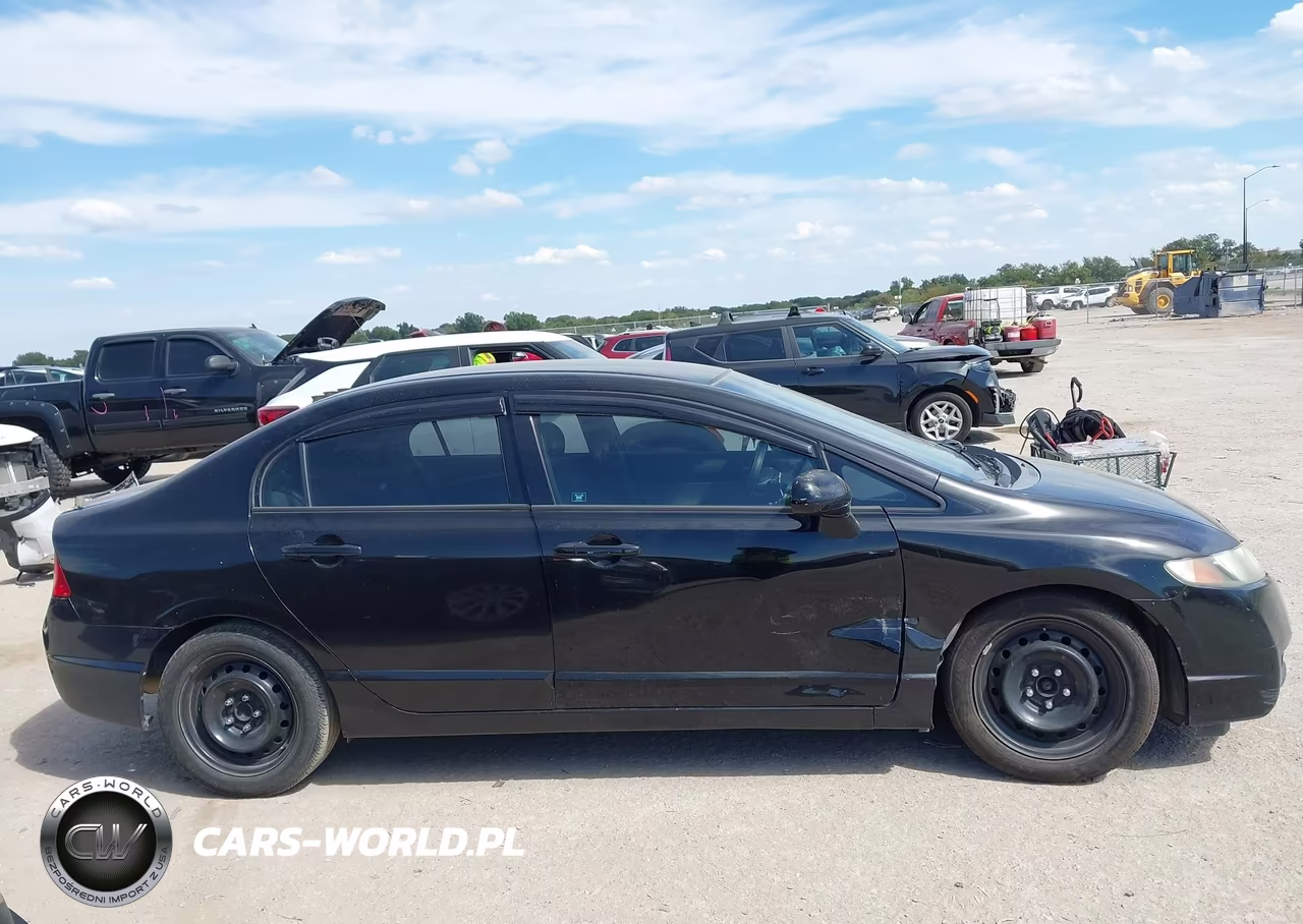 2011 Honda Civic Lx VIN:2HGFA1F5XBH501588 - 13