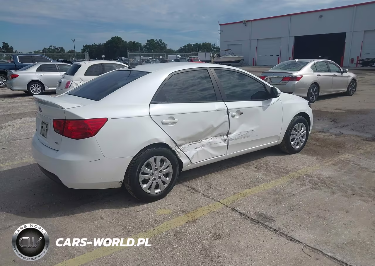 2011 Kia Forte Ex VIN:KNAFU4A27B5353134 - 4