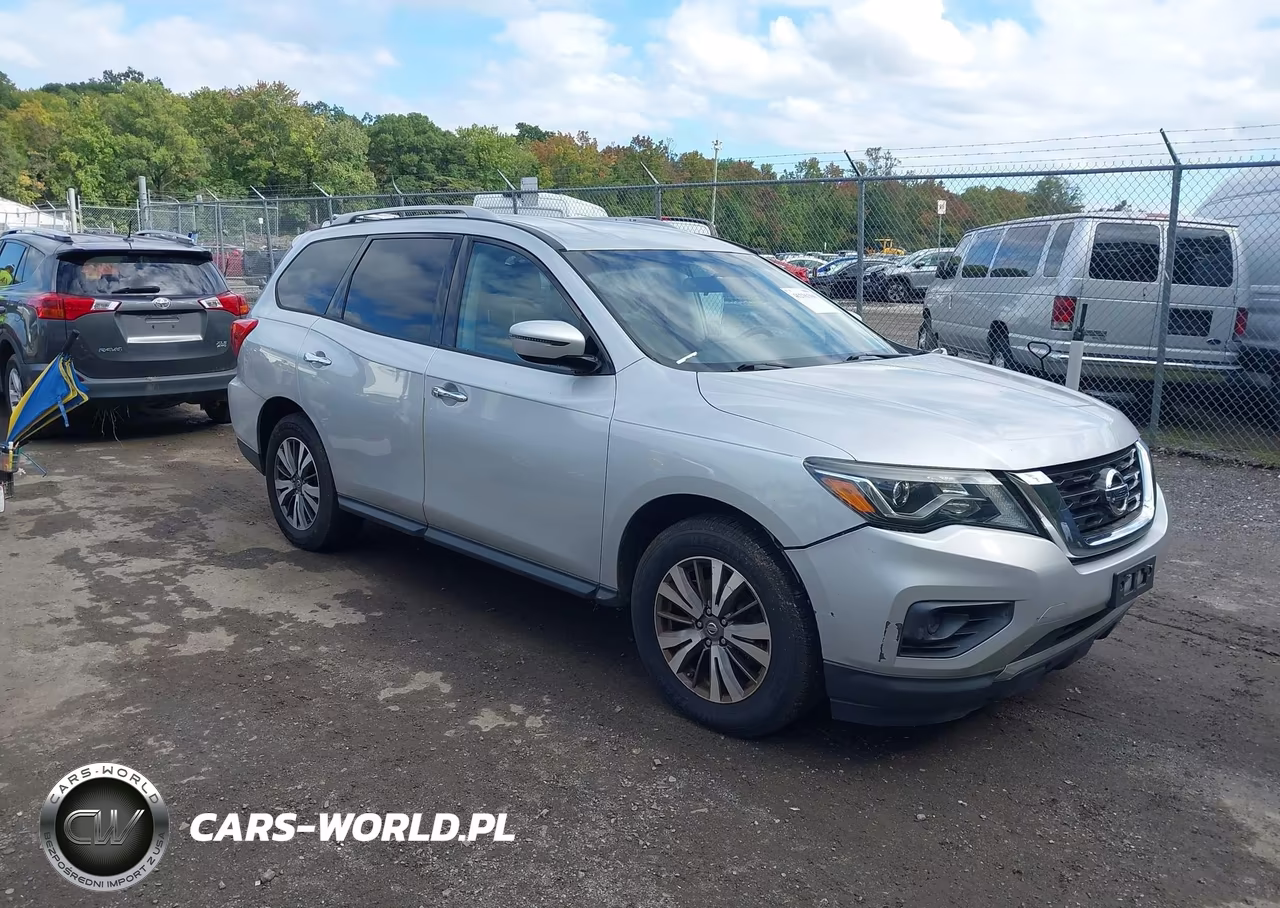 2017 Nissan Pathfinder S