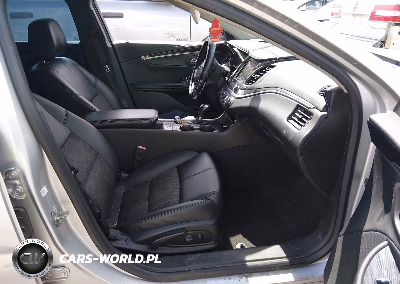 2018 Chevrolet Impala 1Lt VIN:2G1105SA4J9164682 - 5