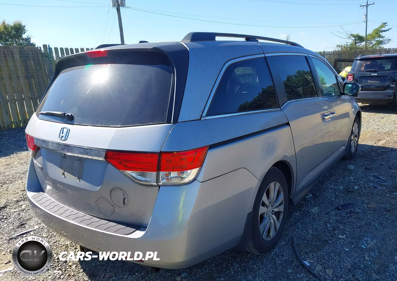 2016 Honda Odyssey Ex-L VIN:5FNRL5H66GB165972 - 4