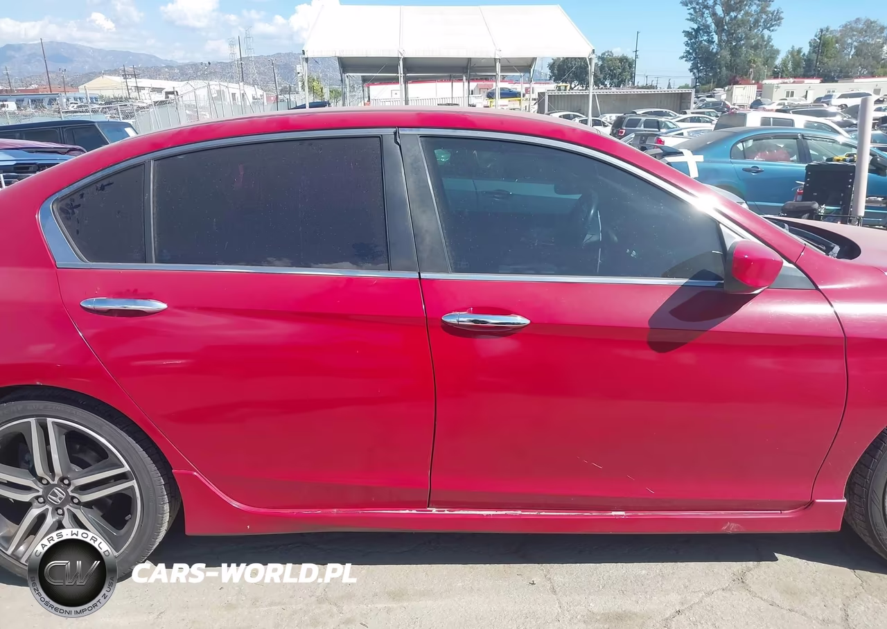 2016 Honda Accord Sport VIN:1HGCR2F58GA137050 - 13