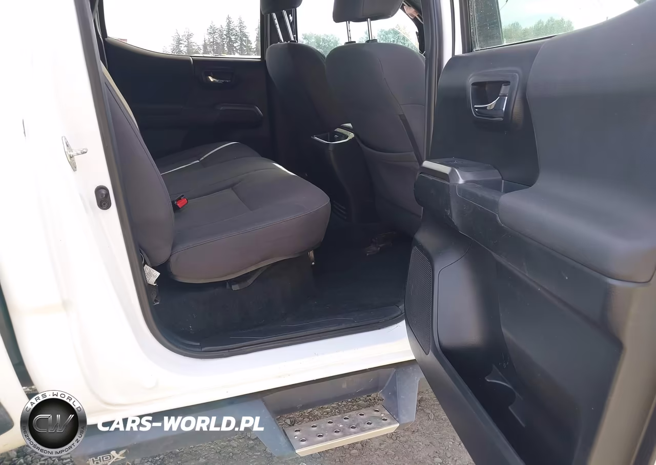2018 Toyota Tacoma Trd Off Road VIN:3TMCZ5AN6JM141065 - 14