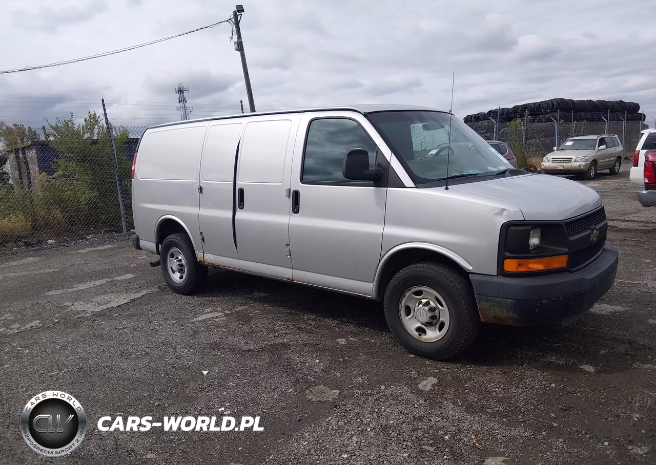 2010 Chevrolet Express 2500 Work Van