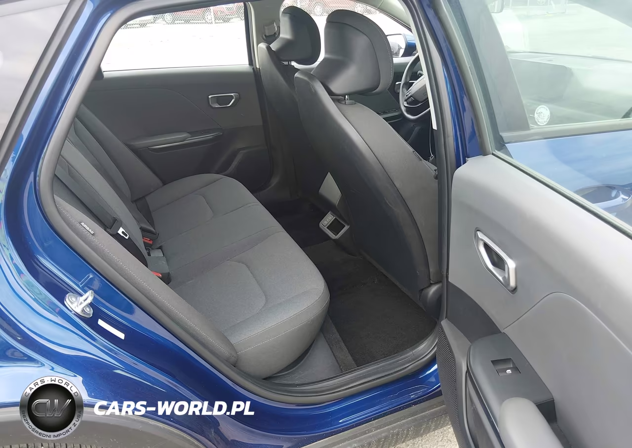 2025 Kia K4 Lxs VIN:3KPFT4DE7SE079790 - 8