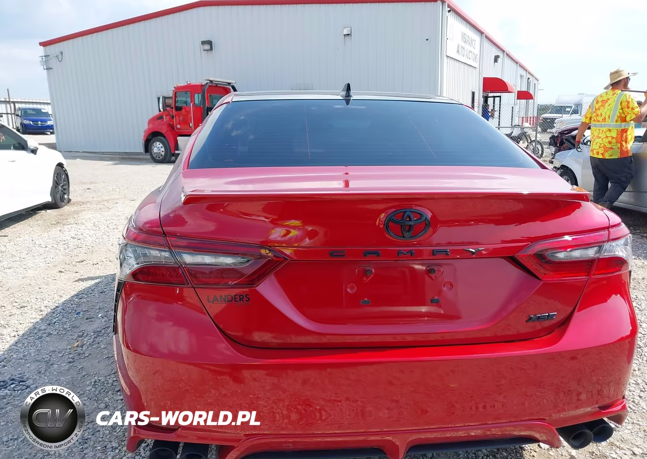 2021 Toyota Camry Xse VIN:4T1K61AKXMU437933 - 17