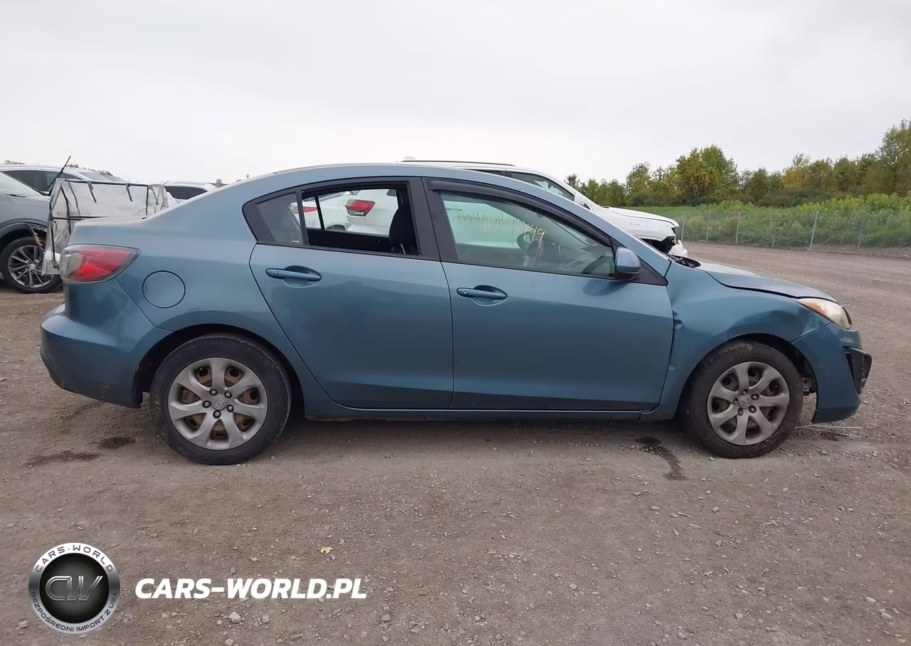 2011 Mazda Mazda3 I Sport VIN:JM1BL1UG7B1364264 - 13