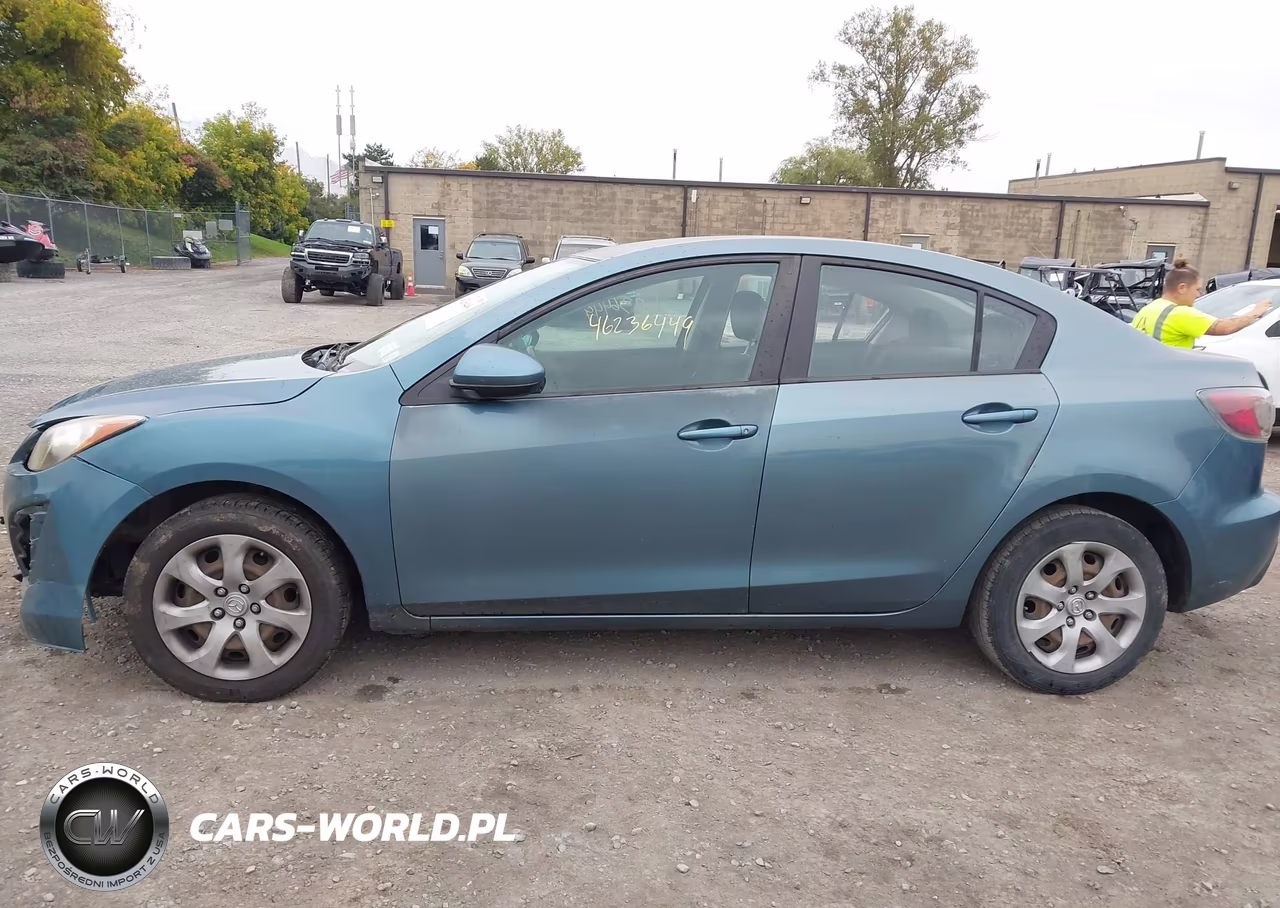 2011 Mazda Mazda3 I Sport VIN:JM1BL1UG7B1364264 - 14