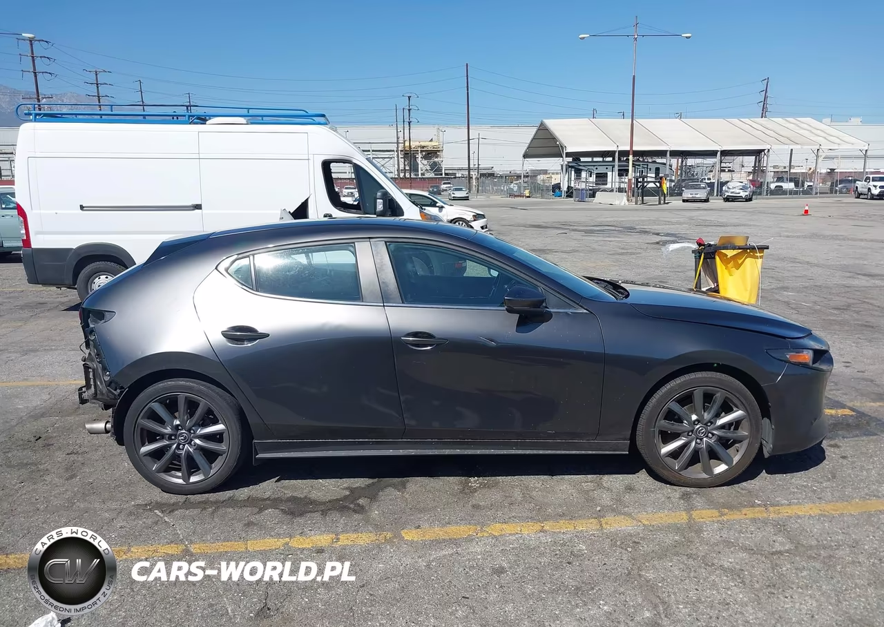 2021 Mazda Mazda3 Preferred VIN:JM1BPALL6M1327227 - 14