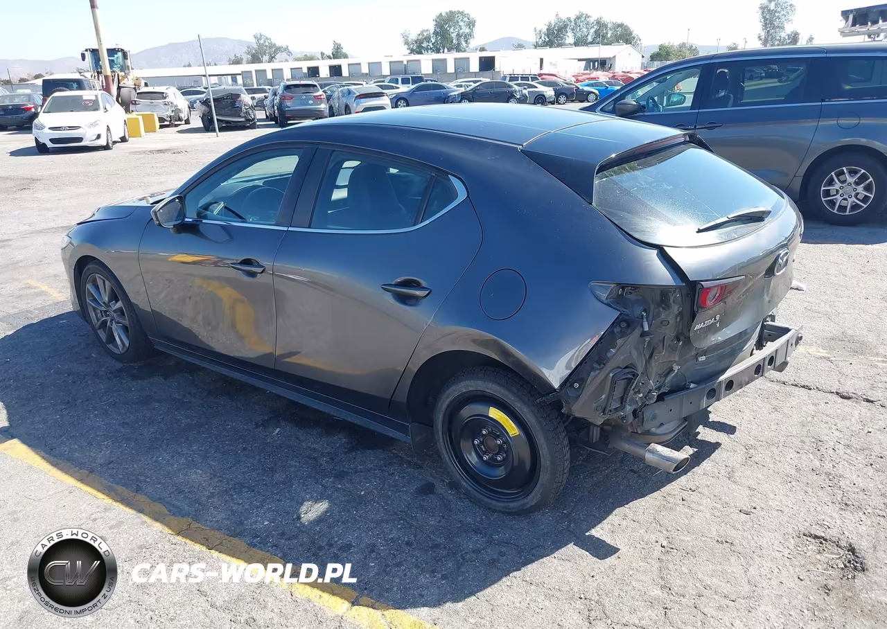 2021 Mazda Mazda3 Preferred VIN:JM1BPALL6M1327227 - 3
