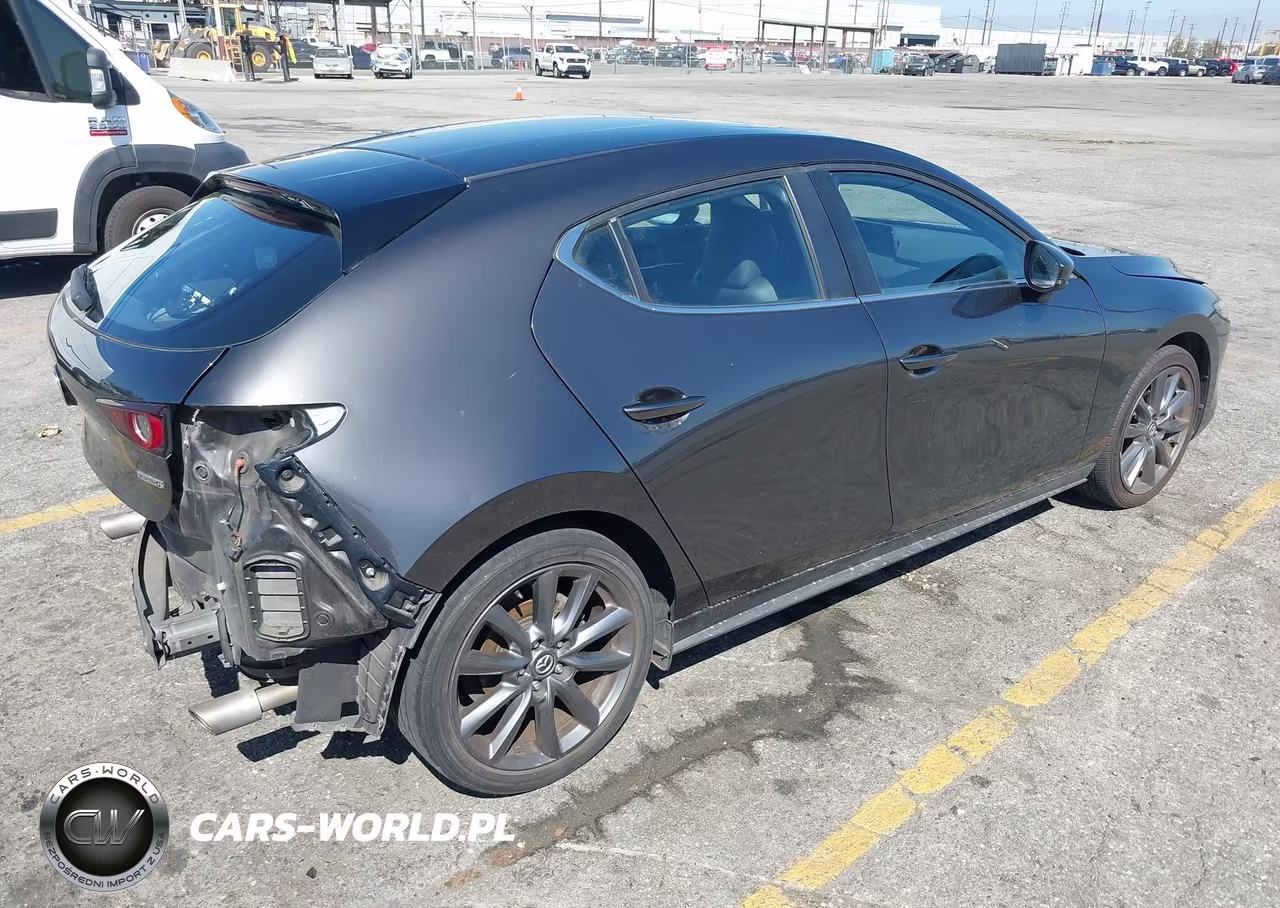 2021 Mazda Mazda3 Preferred VIN:JM1BPALL6M1327227 - 4