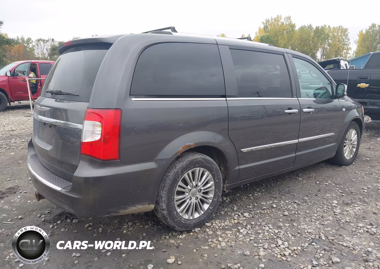 2014 Chrysler Town & Country Touring-L 30Th Anniversary VIN:2C4RC1CG1ER258652 - 4