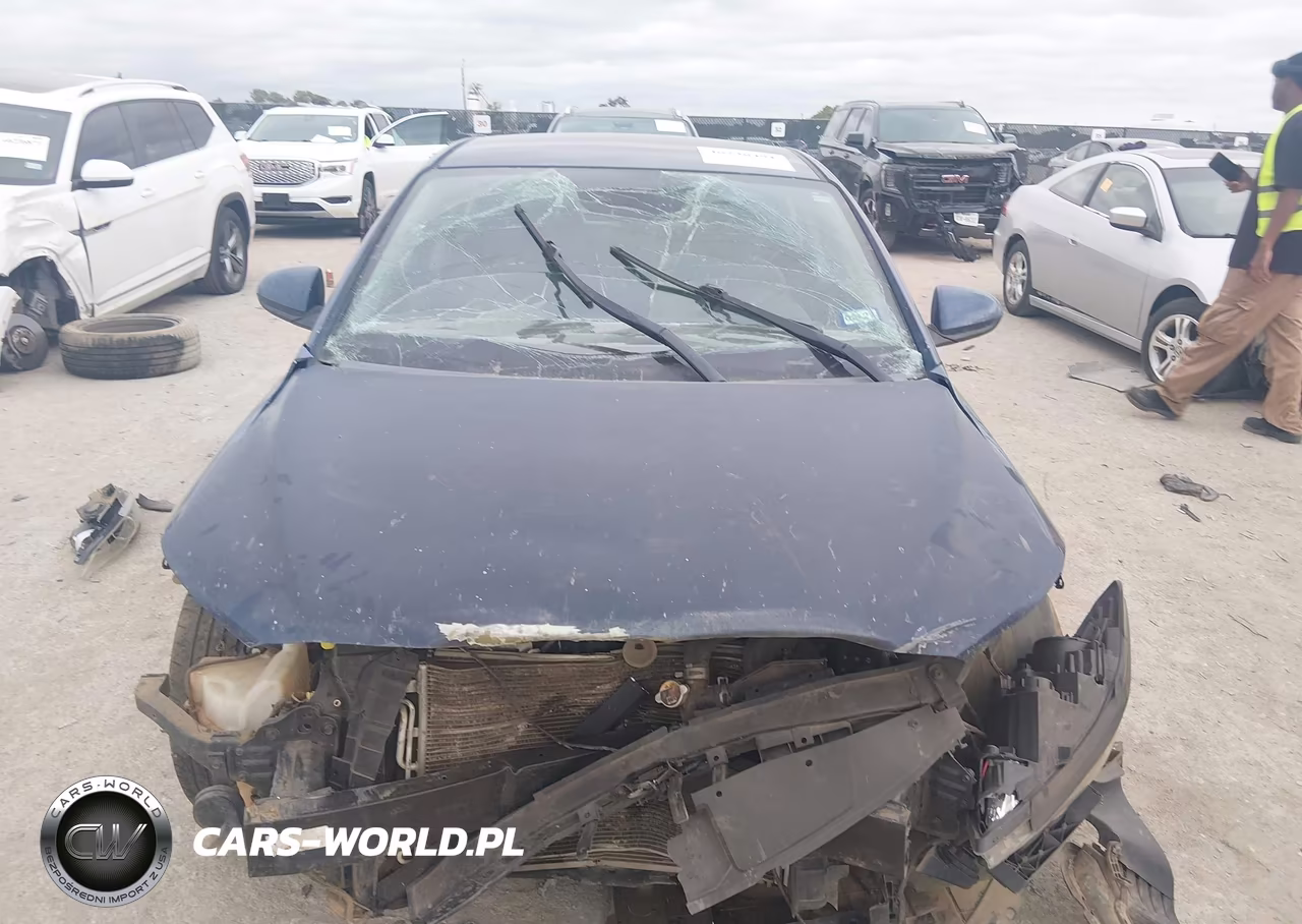 2018 Hyundai Elantra Sel VIN:5NPD84LF3JH236342 - 12