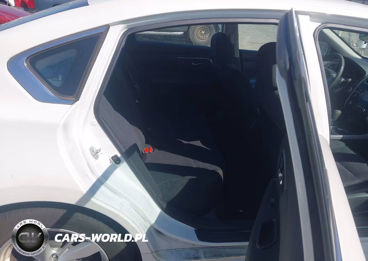 2015 Nissan Altima 2.5 Sv VIN:1N4AL3AP4FC454841 - 8