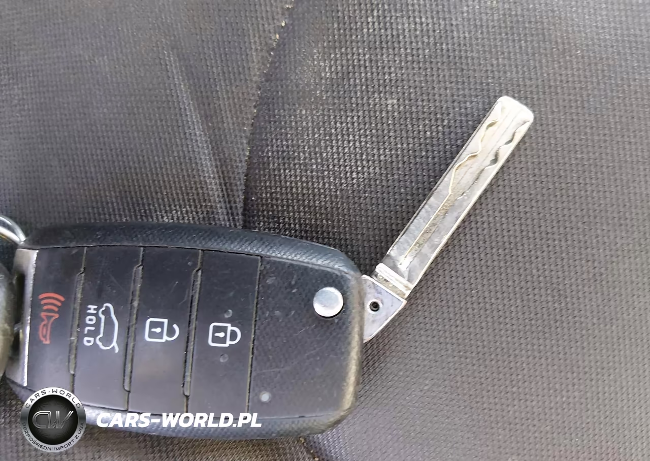 2015 Kia Soul VIN:KNDJN2A20F7794631 - 11
