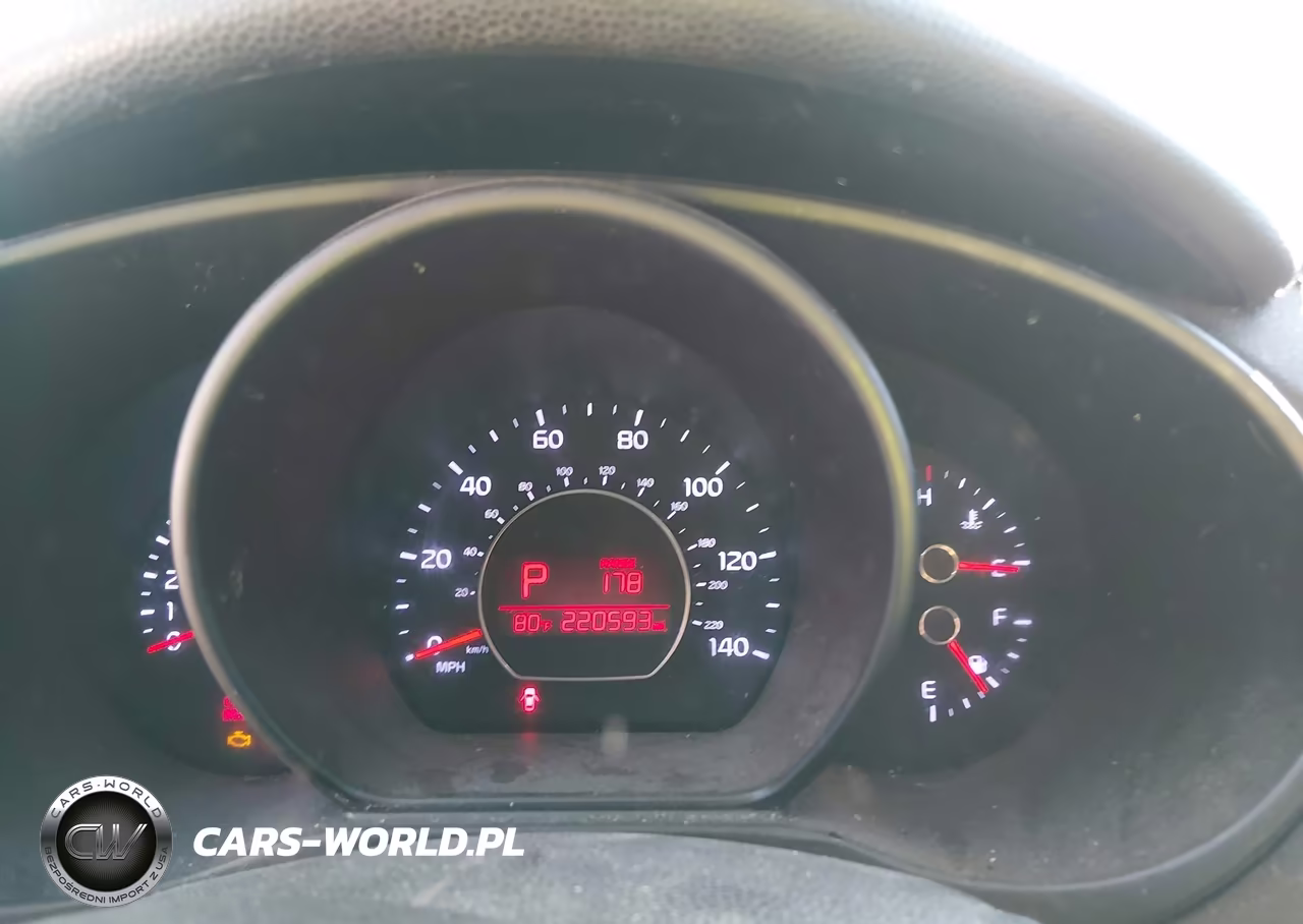 2015 Kia Soul VIN:KNDJN2A20F7794631 - 7