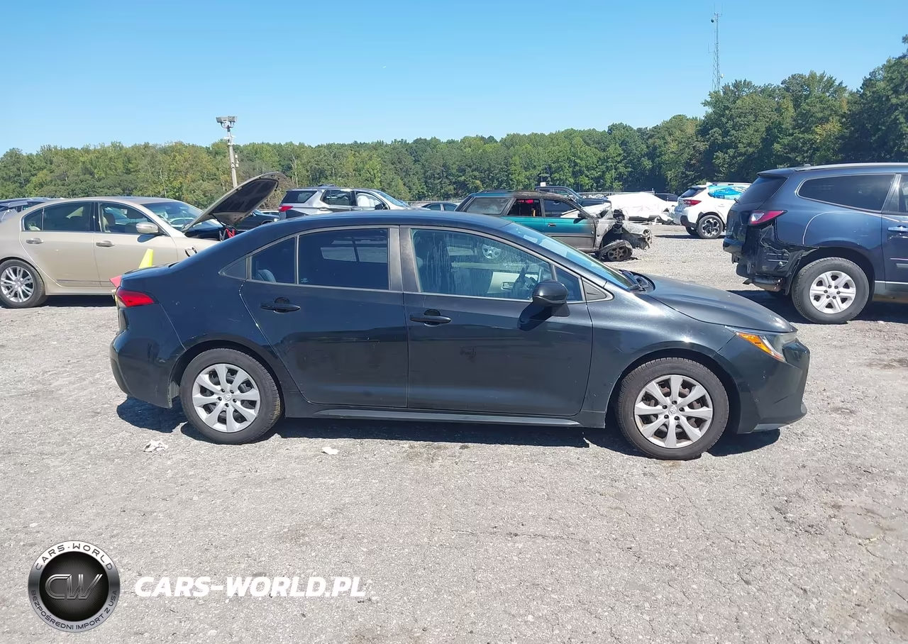 2020 Toyota Corolla Le VIN:5YFEPRAE6LP009165 - 13