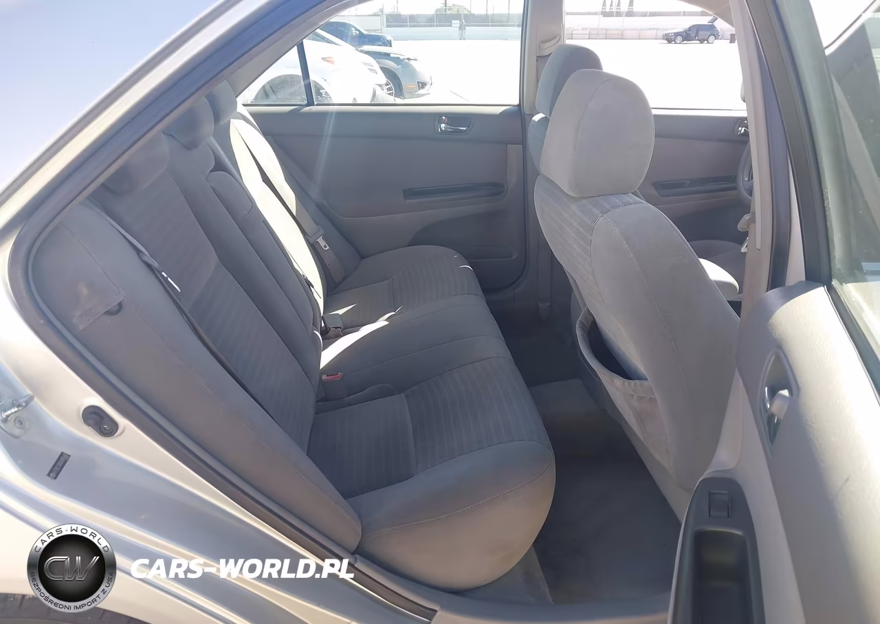 2005 Toyota Camry Le VIN:4T1BE32K65U983465 - 8