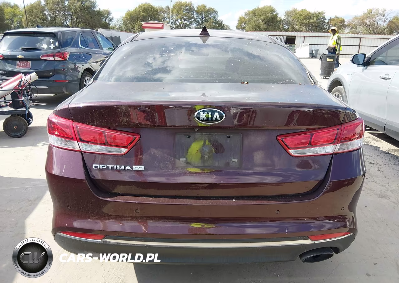 2018 Kia Optima Lx VIN:5XXGT4L32JG209971 - 16