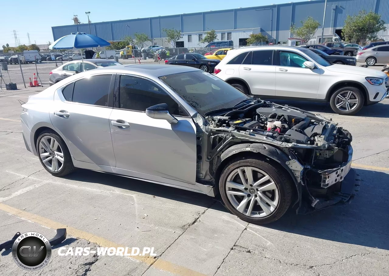 2021 Lexus Is 300 – zdjęcie 1 z 18